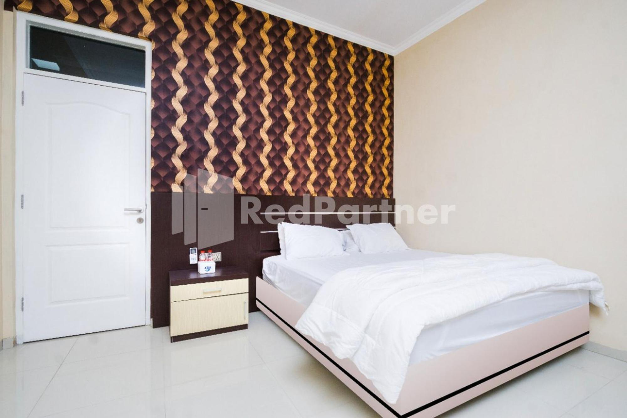 Hotel Omah Kalimosodo Mitra Reddoorz Near Stasiun Malang Kota Baru Exterior foto